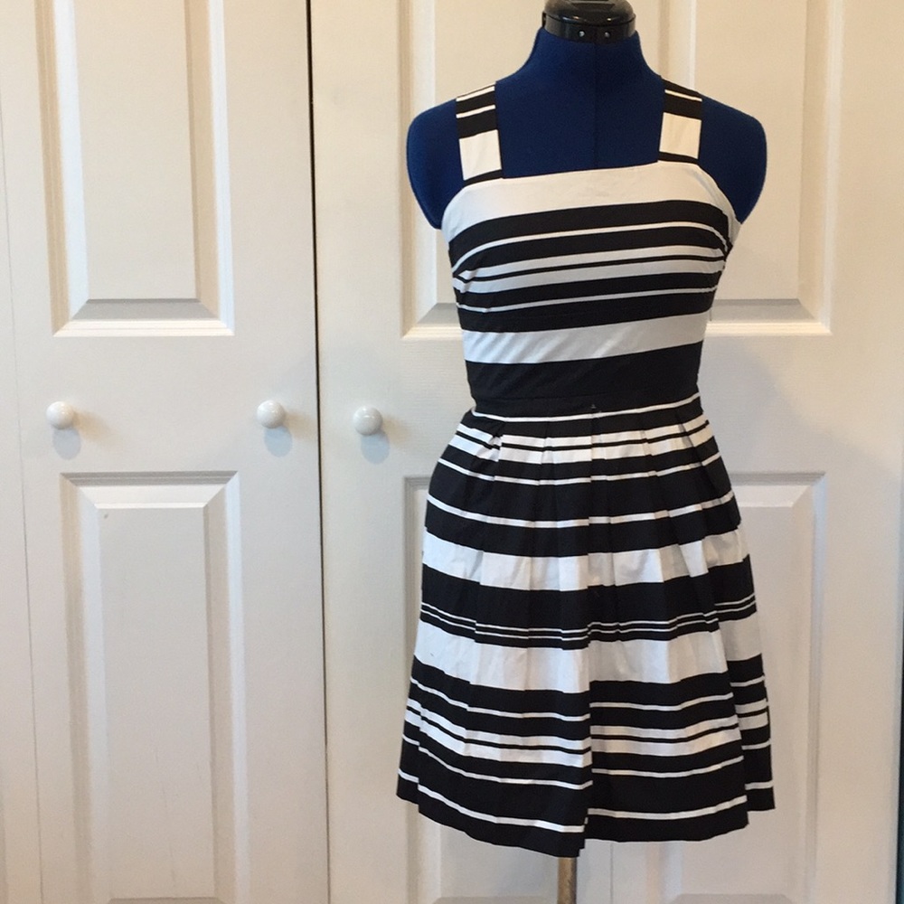 Banana Republic Strappy Back Black and White Dress